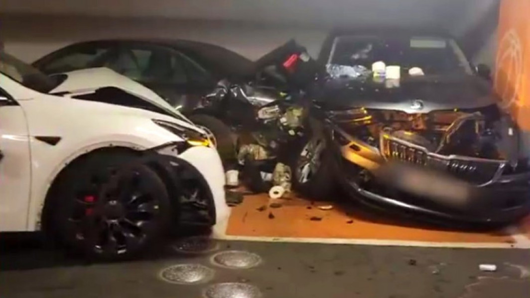 Accident în parcarea unui mall din Capitală