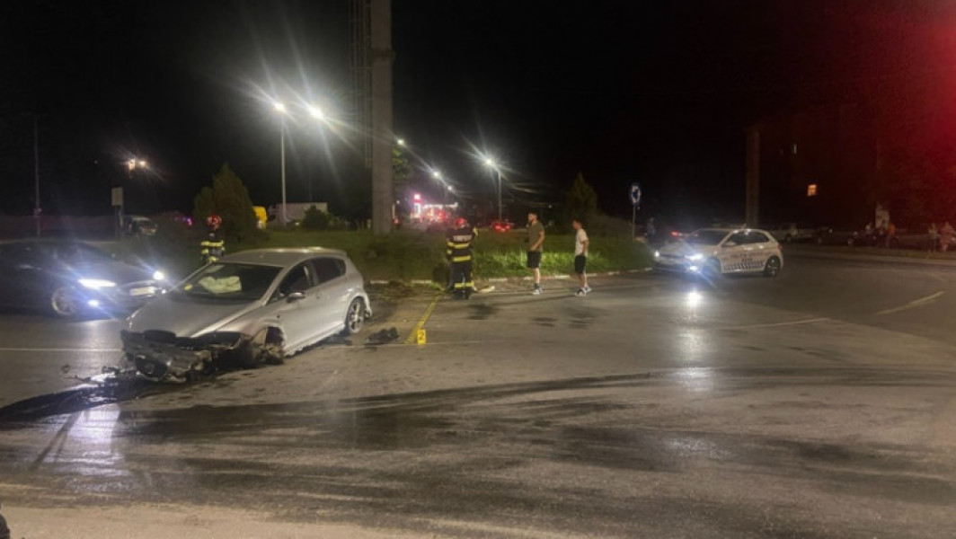 Accident rutier pe șoseaua de centură a municipiului Deva: Trei persoane rănite