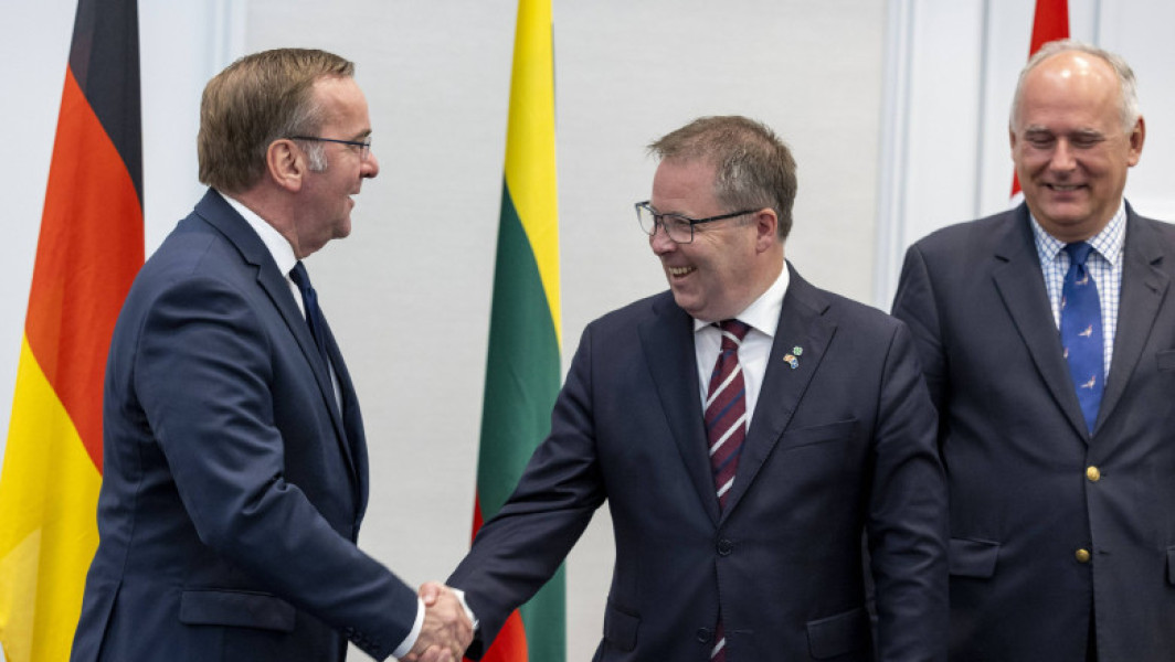 Miniştrii apărării din şase ţări semnează un acord important la Washington