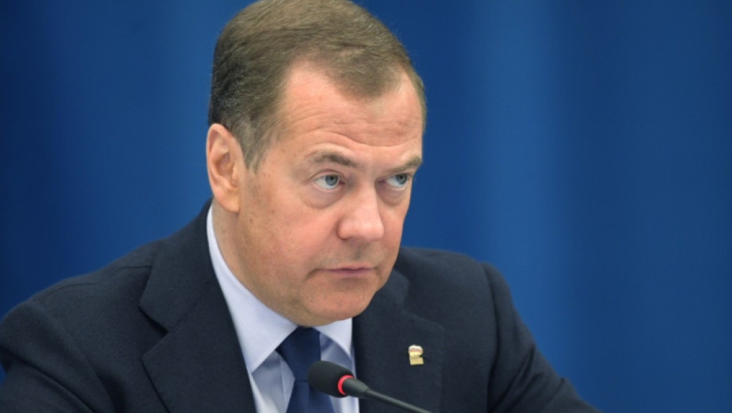 Medvedev denunță promisiunile NATO pentru Ucraina și cere "dispariția" Alianței