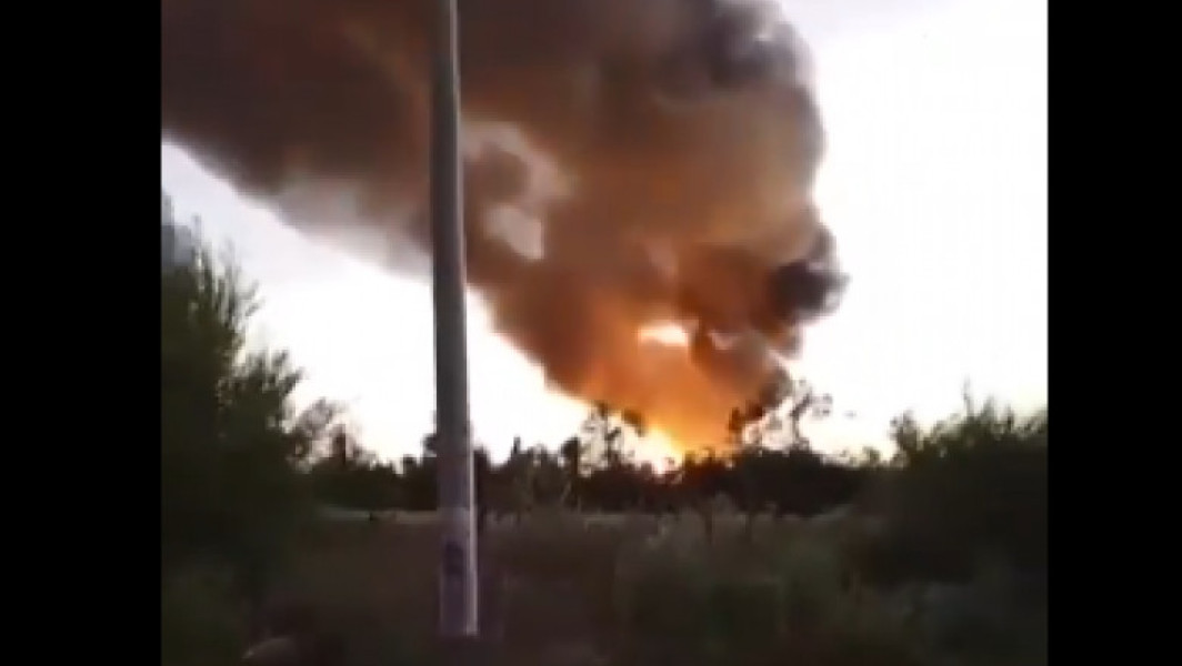 Incendiu provocat de o dronă ucraineană la un depozit de petrol din regiunea Rostov, Rusia