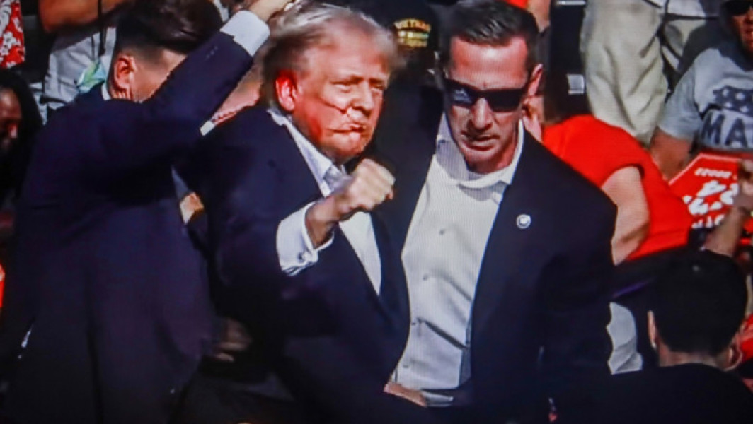 Tentativă de asasinat asupra lui Donald Trump șochează lumea