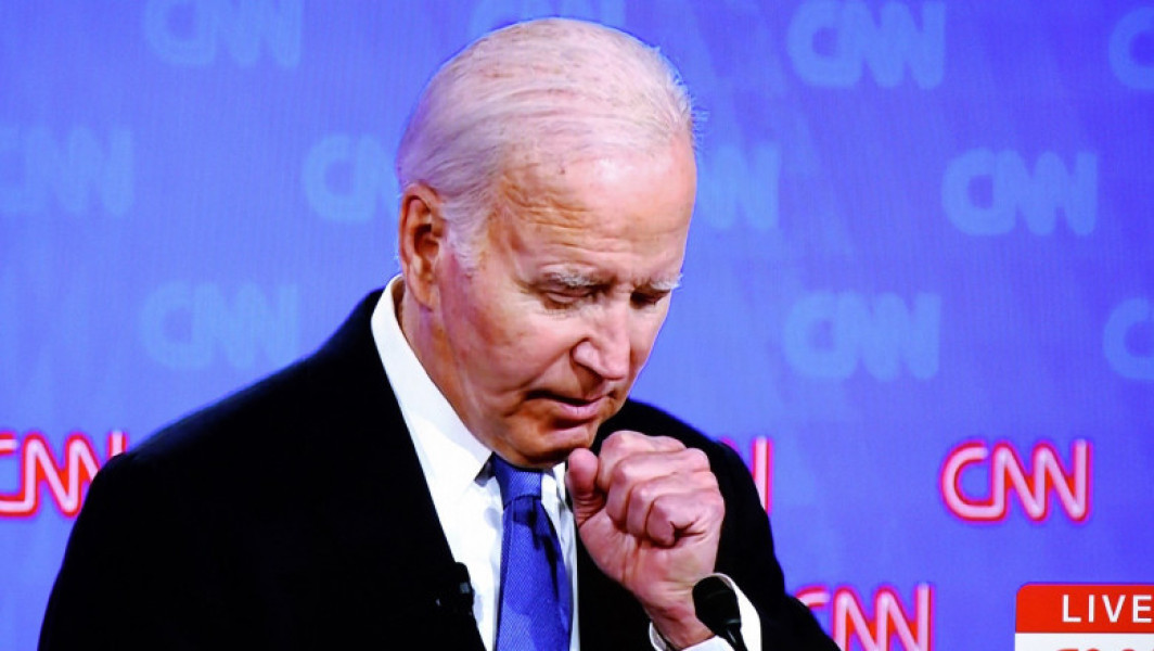 Joe Biden recunoaște "greșeala" de a cere "țintirea" lui Donald Trump