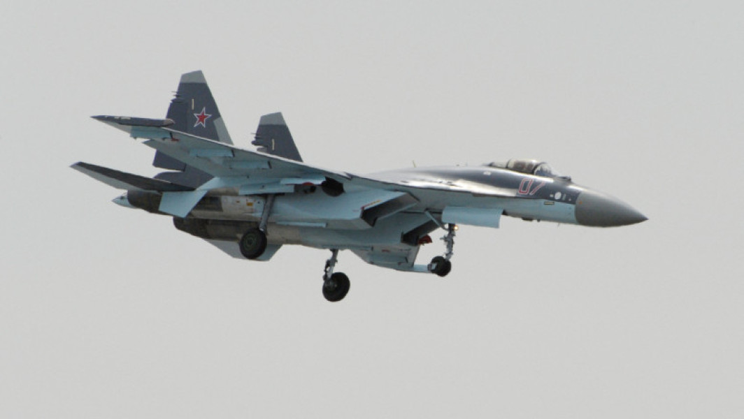 Performanțele avionului Su-35 în Ucraina ridică întrebări