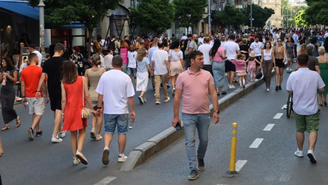 "Străzi deschise, București - Promenada Urbană" revine pe Calea Victoriei