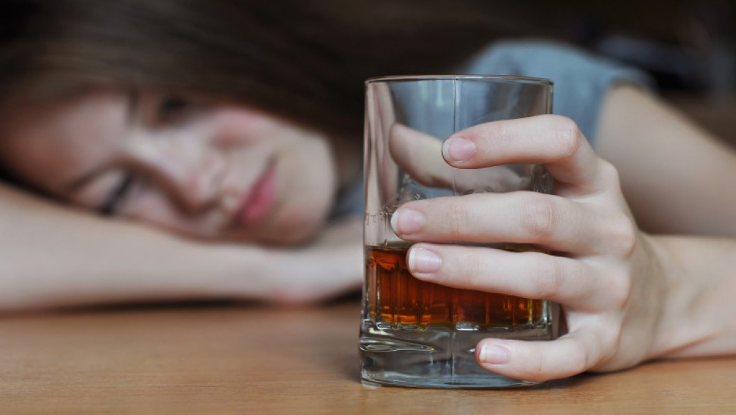 Președintele Klaus Iohannis a promulgat o lege privind vânzarea produselor din tutun și alcool