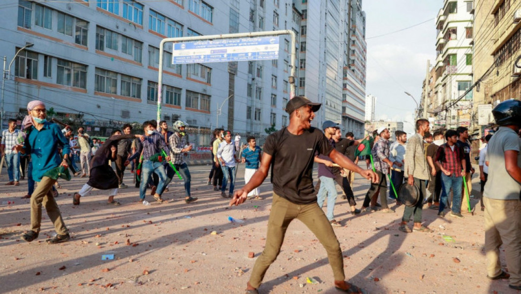 Trupe militare desfășurate în Bangladesh după confruntări violente