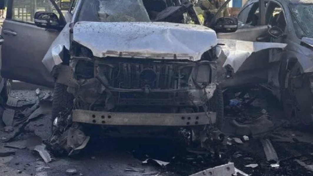 Explozie a unei masini Toyota Land Cruiser in Moscova
