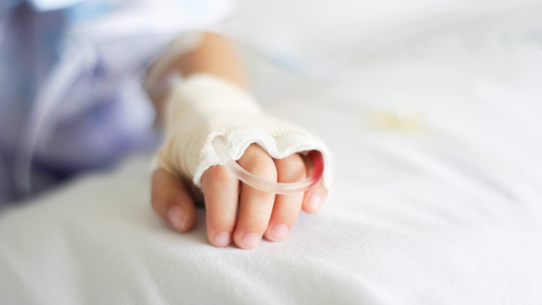 100.000 de euro daune pentru o infecție contractată în spital