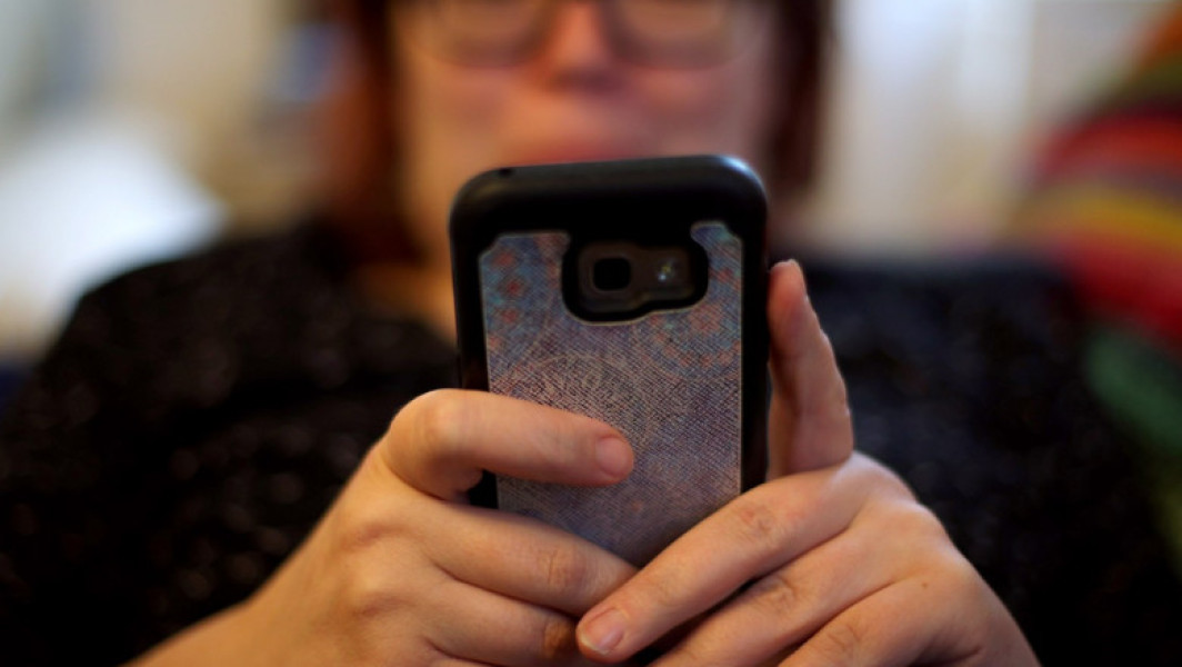 Lista cu localitățile în care telefonul poate trece involuntar în roaming. Este risc de costuri suplimentare pentru apeluri