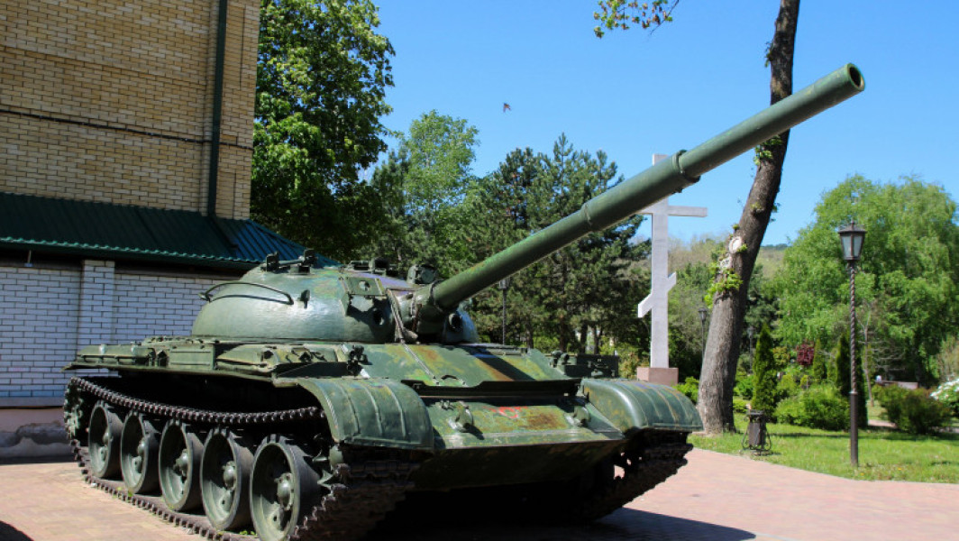 Armata rusă a trimis tancuri T-62M modernizate în Ucraina