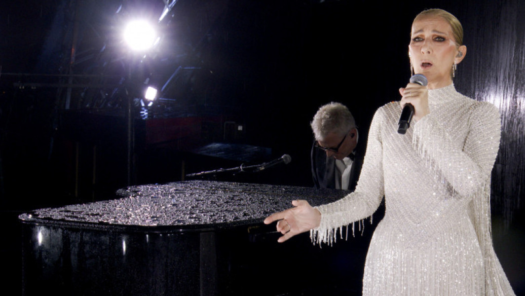 Celine Dion a susținut un recital emoționant la ceremonia de deschidere a Paris 2024