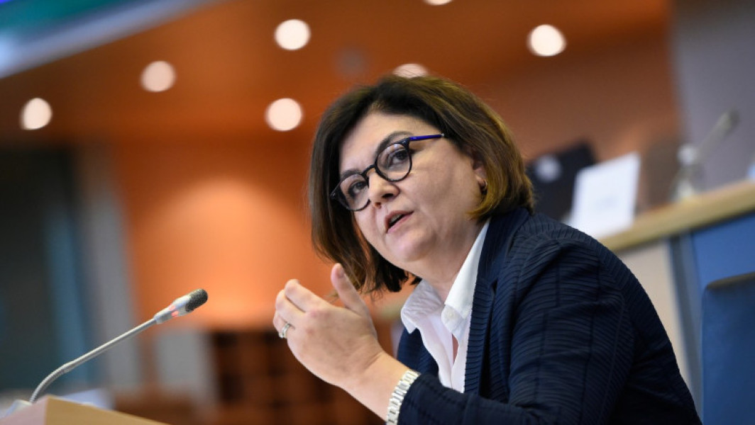 Politico publică un "Ghid de supraviețuire la Bruxelles" și prezintă europarlamentarii cheie