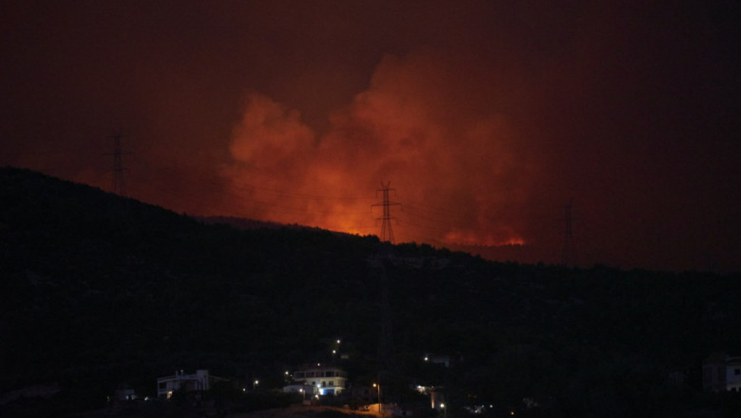 August, cea mai periculoasă lună pentru incendiile de vegetație în Grecia
