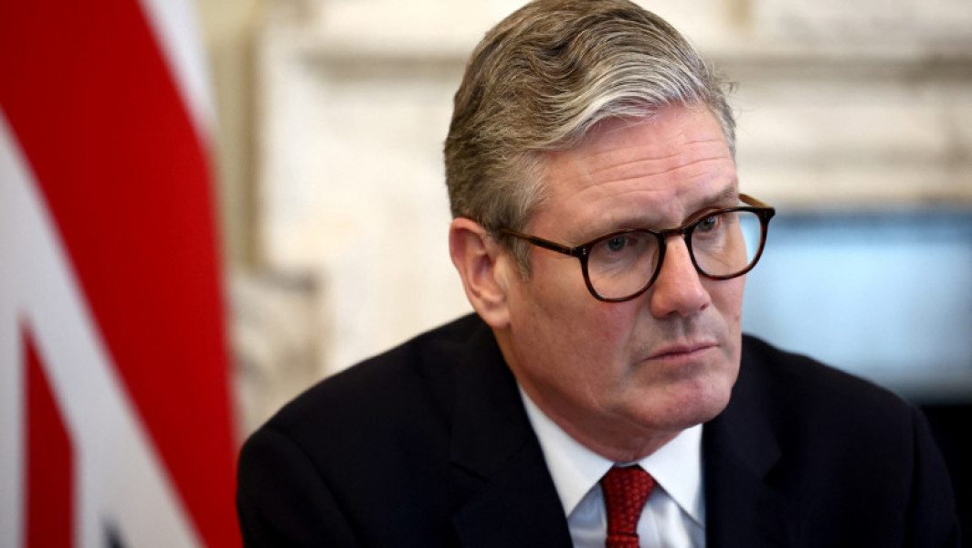 Premierul britanic Keir Starmer îndeamnă la responsabilitate rețelele sociale în contextul violențelor recente
