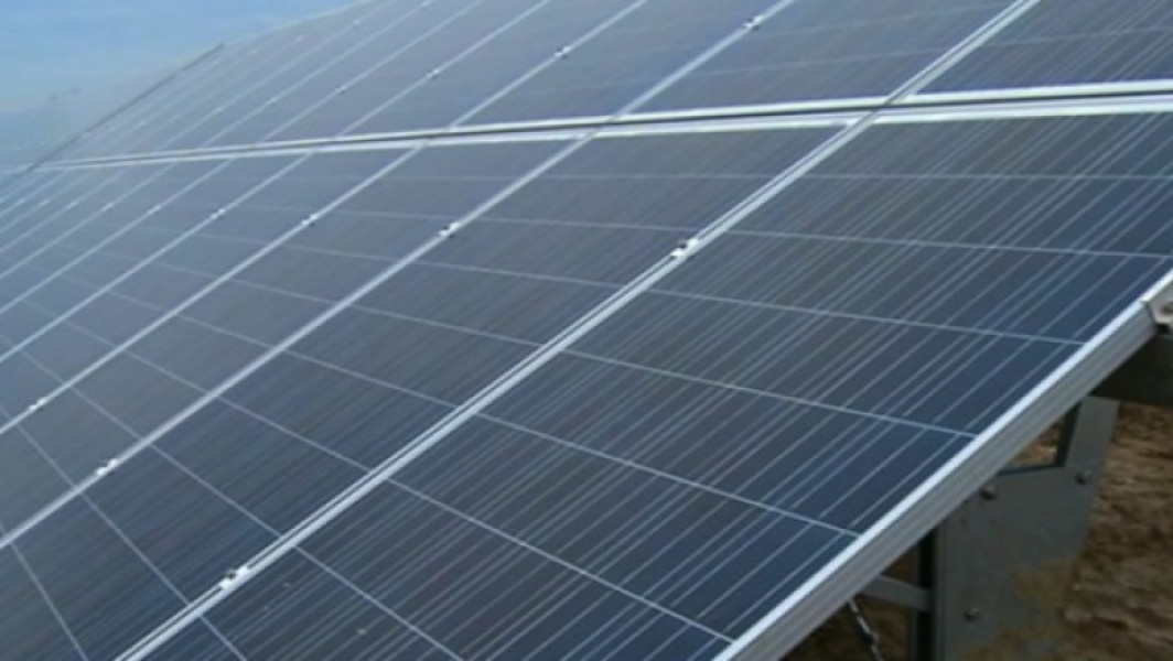Ministerul Energiei susține primăriile și universitățile cu fonduri pentru panouri fotovoltaice