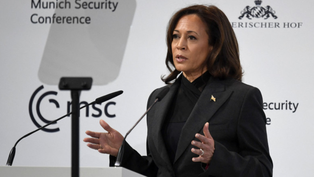 Kamala Harris își asigură candidatura Partidului Democrat pentru alegerile din noiembrie