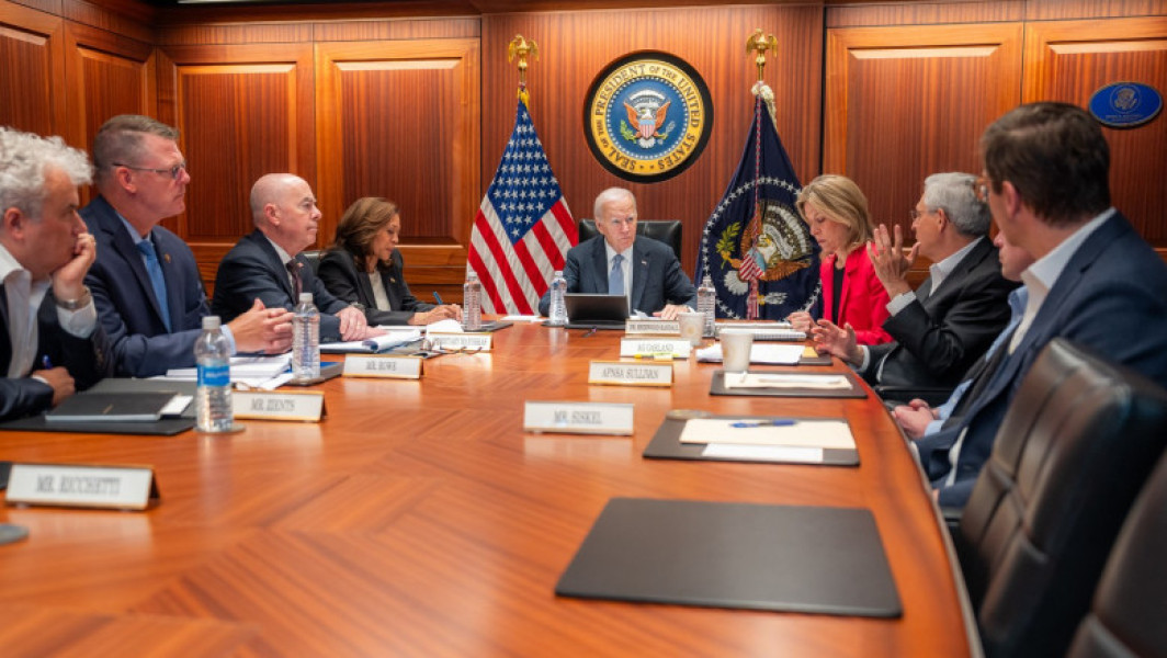 Tensiuni în Orientul Mijlociu: Biden și Harris avertizați despre posibile atacuri din partea Iranului și Hezbollah