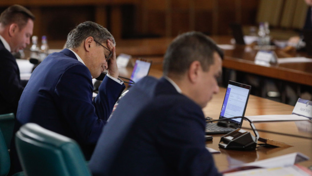 Guvernul român se pregătește de o tăiere de cheltuieli de 5 miliarde de lei pentru a respecta cerințele de la Bruxelles