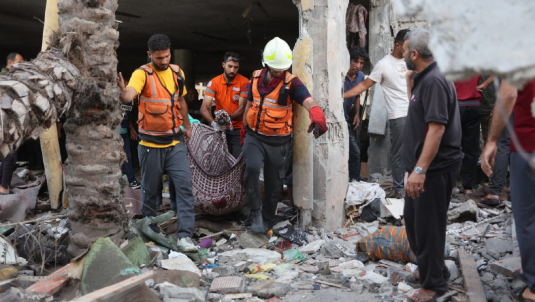 Atac aerian israelian asupra unei școli din Gaza, zeci de morți și răniți