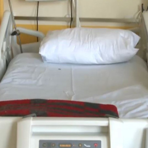 Jefuiti în timp ce erau în sala de operație la un spital din Iași
