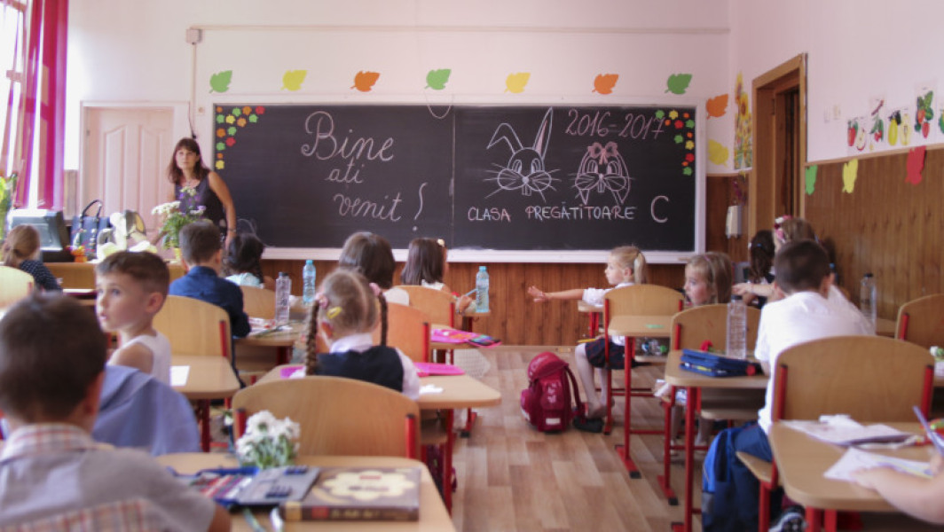 Programul de distribuire a alimentelor gratuite pentru elevi, în continuare problematic