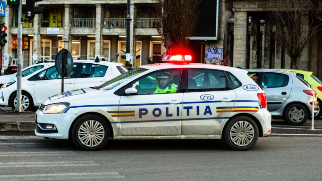 Bărbat din Mehedinți prins beat la volan, mulțumește polițiștilor pentru oprire