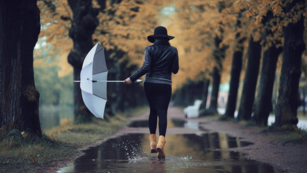 Toamna aduce ploi și temperaturi scăzute în România