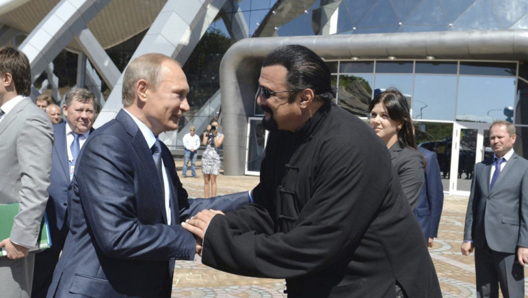 Steven Seagal, dispus să lupte pe frontul rus