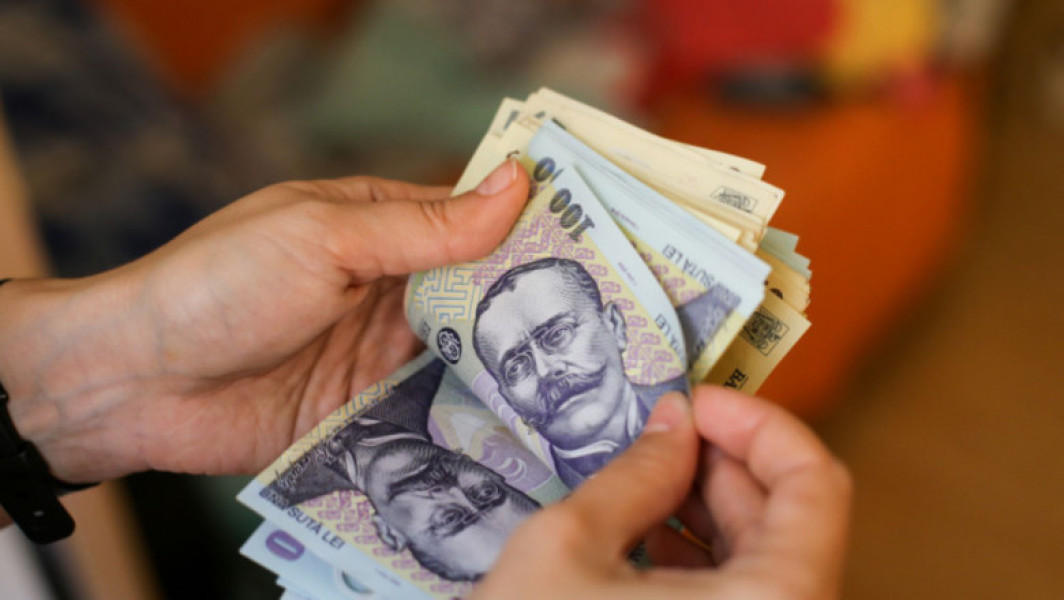 Paisprezece reprezentanți ai unor firme, cercetați pentru evaziune fiscală în Caraș-Severin