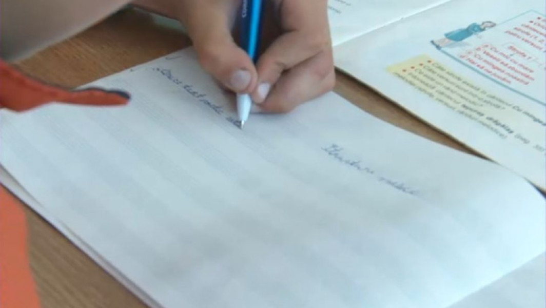 Familia unui elev din Iași anulează în instanță o notă de 1 primită la muzică