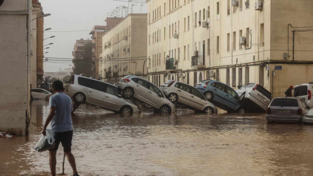 Inundații devastatoare în Spania: zeci de vieți pierdute și efecte ale schimbărilor climatice