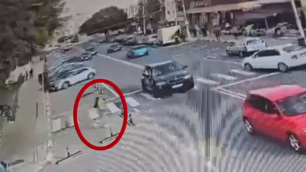 Doi pietoni s-au aruncat în fața mașinilor în județul Constanța
