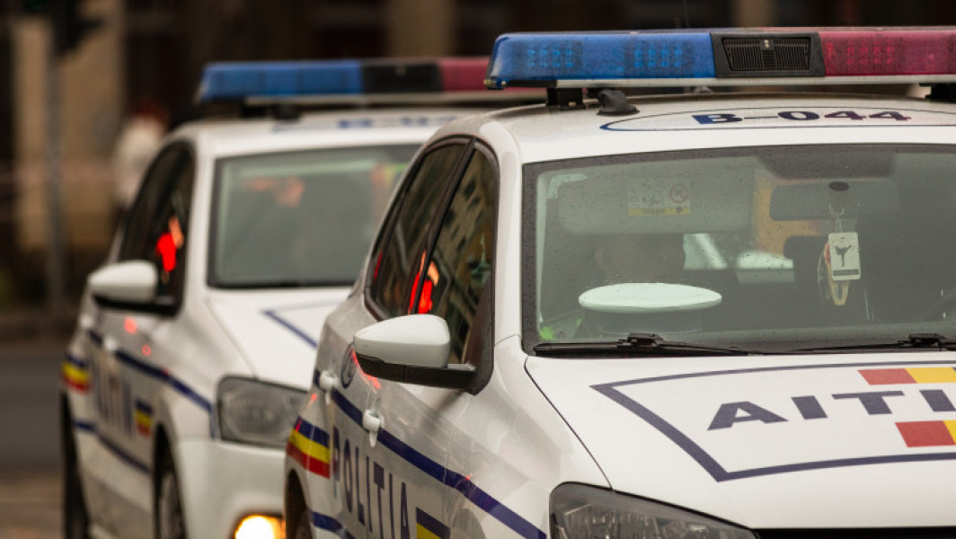 Percheziții la locuința unei avocate suspectate de instigare la omor calificat