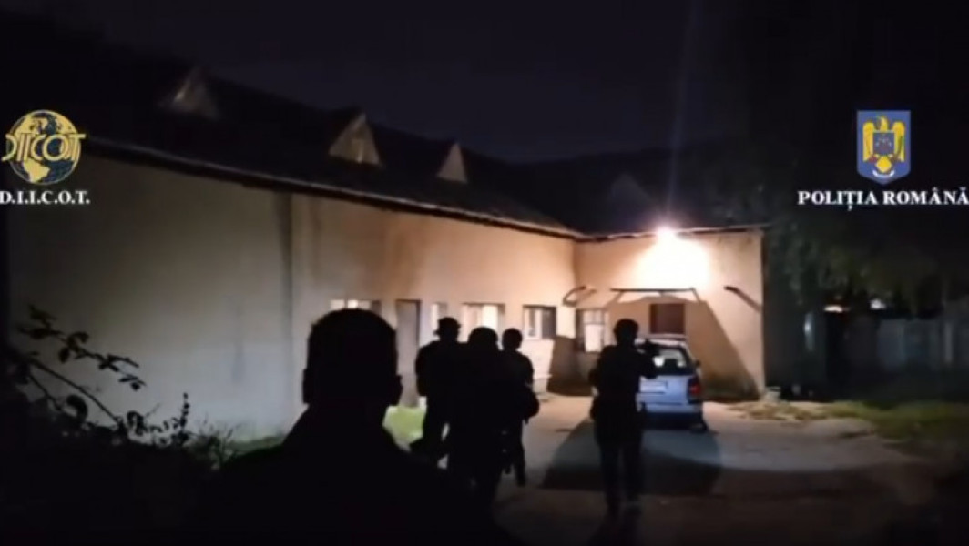 Poliția desfășoară 131 de percheziții în București și alte șase județe