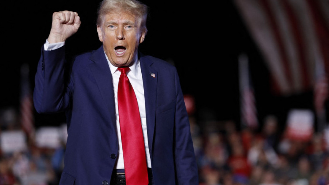 Candidatii romani la prezidentiale il felicita pe Donald Trump pentru victoria sa