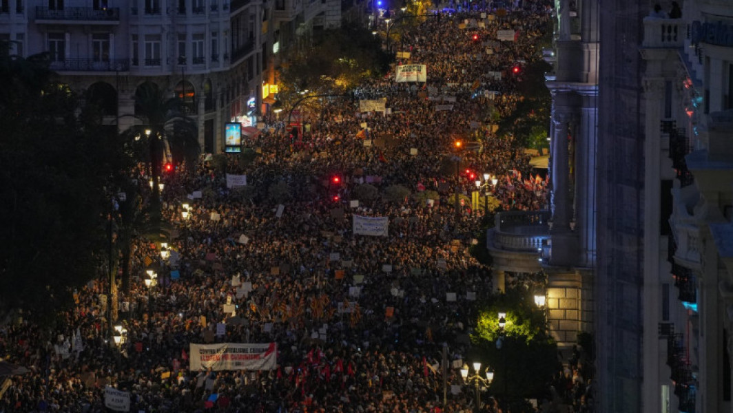 Protest masiv în Valencia împotriva gestionării inundațiilor