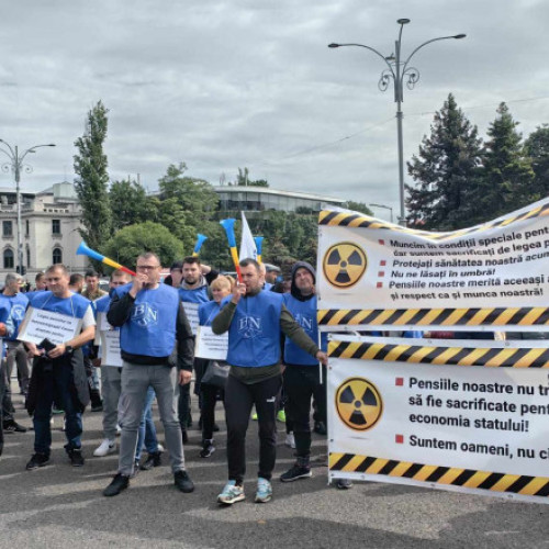 Protest al Federației Sindicatelor Energetica împotriva noii legi a pensiilor