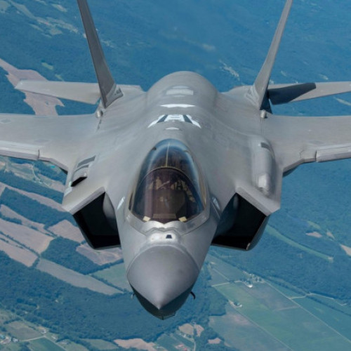 Senatul dezbate achiziția a 32 de avioane F-35 în plenul de azi