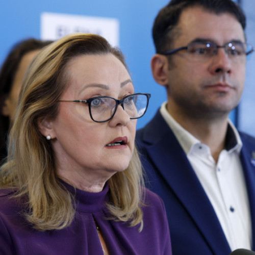 Elena Lasconi cere Parchetului să verifice întâlnirile lui George Simion cu spioni ruși