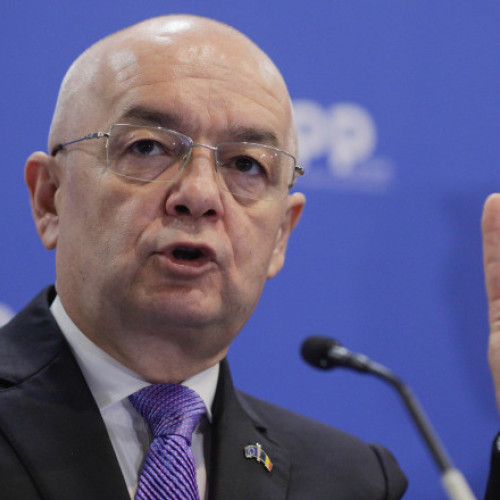 Emil Boc, favoritul PNL pentru un post de judecător CCR