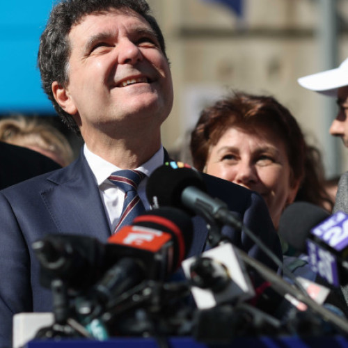Nicușor Dan cheltuie între 700.000 și 800.000 de euro pe campania electorală