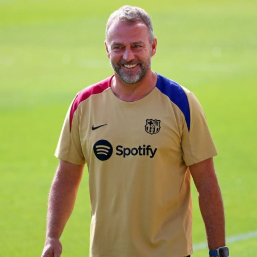 Hansi Flick își va prelungi contractul cu Barcelona