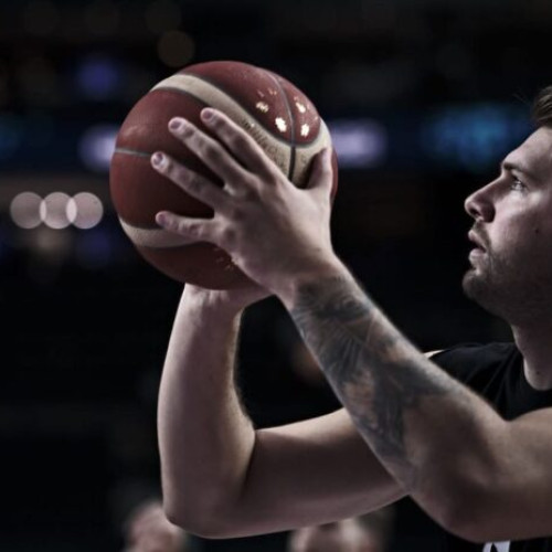 Luka Doncic donează 5.000 de dolari pentru restaurarea unei picturi murale dedicate lui Kobe Bryant