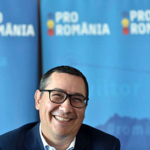 Victor Ponta candidează la președinție, dar trecutul său politic îl complică