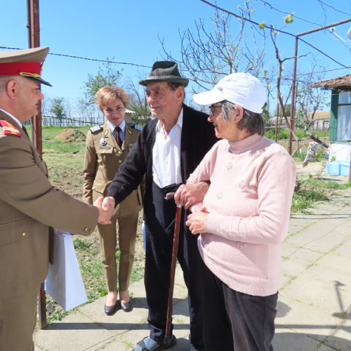 Ultimul veteran de război din județul Brăila, onorat de colegii săi