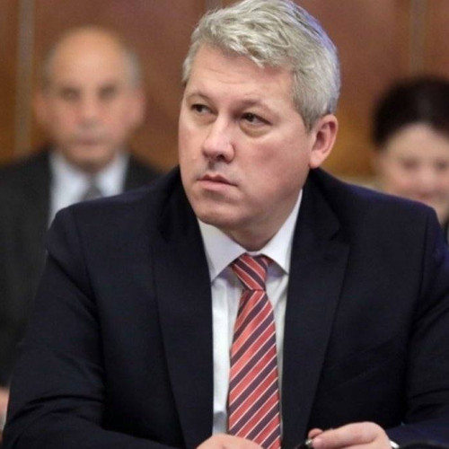 Schimbări la vârful guvernului: Cătălin Predoiu devine prim-ministru interimar