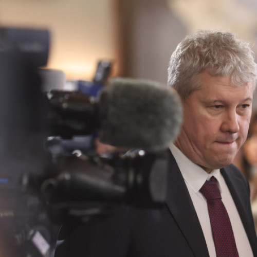 Premierul interimar Cătălin Predoiu subliniază necesitatea colaborării cu Parlamentul pentru reforma fiscală