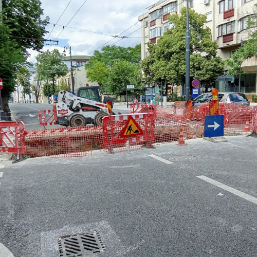 Restricții temporare de trafic pe strada Domnească din cauza unui accident de teren