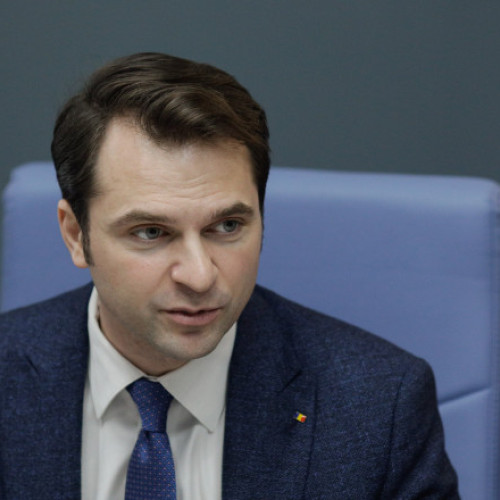 Sebastian Burduja nu exclude o candidatură la Primăria Capitalei, dar susține că decizia aparține partidelor